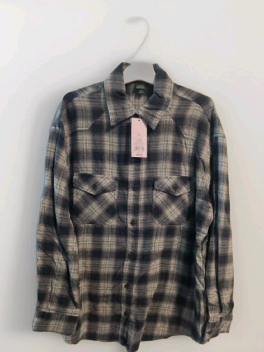 Wild Fable Juniors Oversized Boyfriend Fit Flannel Size Small Button Up NEW